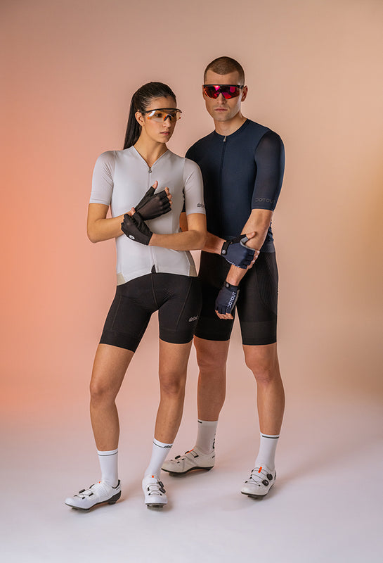 Completo Ciclismo Donna Con Pantaloncini Abbigliamento Estivo Per Bici Da Strada, Tessuto Traspirante